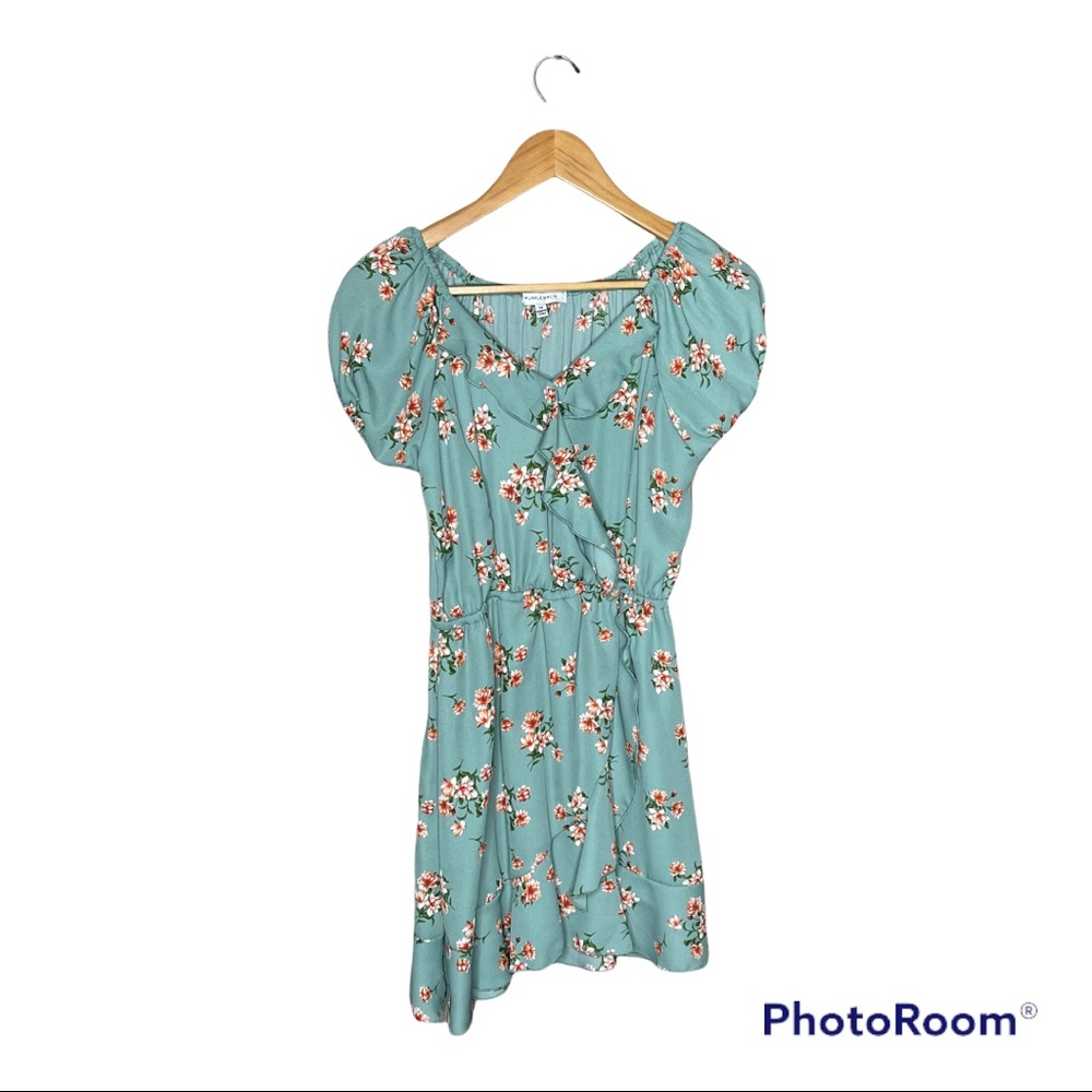 Purple Snow Green Dress Size Medium